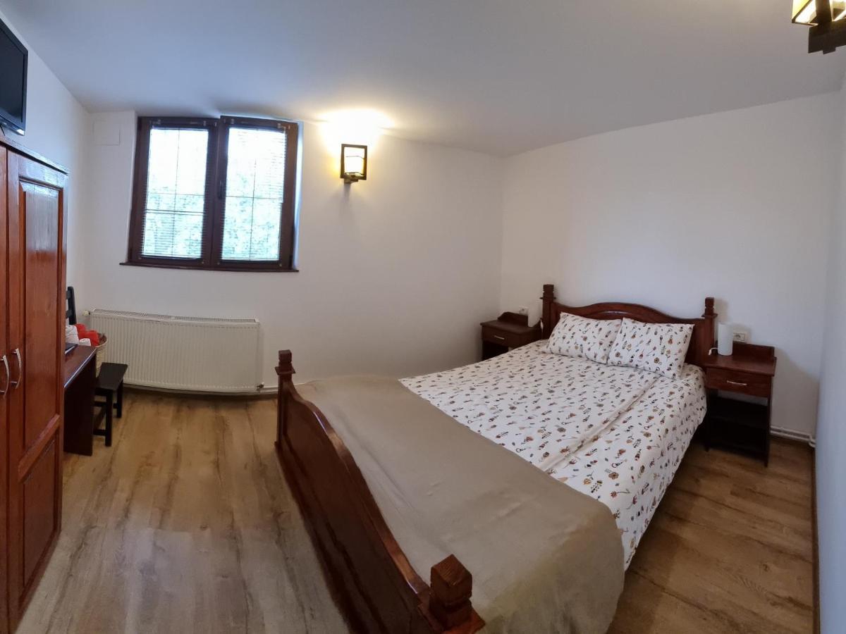 Casa Bunicului Villa Vistisoara Rum bild