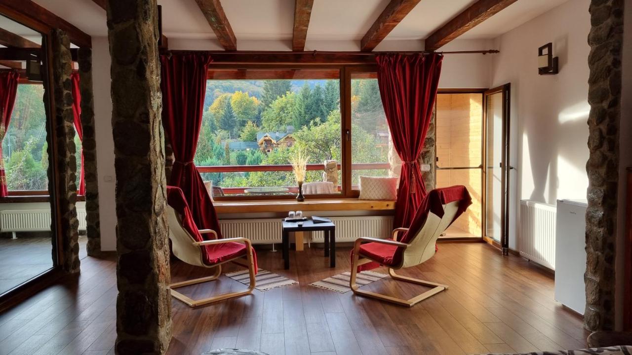 Casa Bunicului Villa Vistisoara Exteriör bild