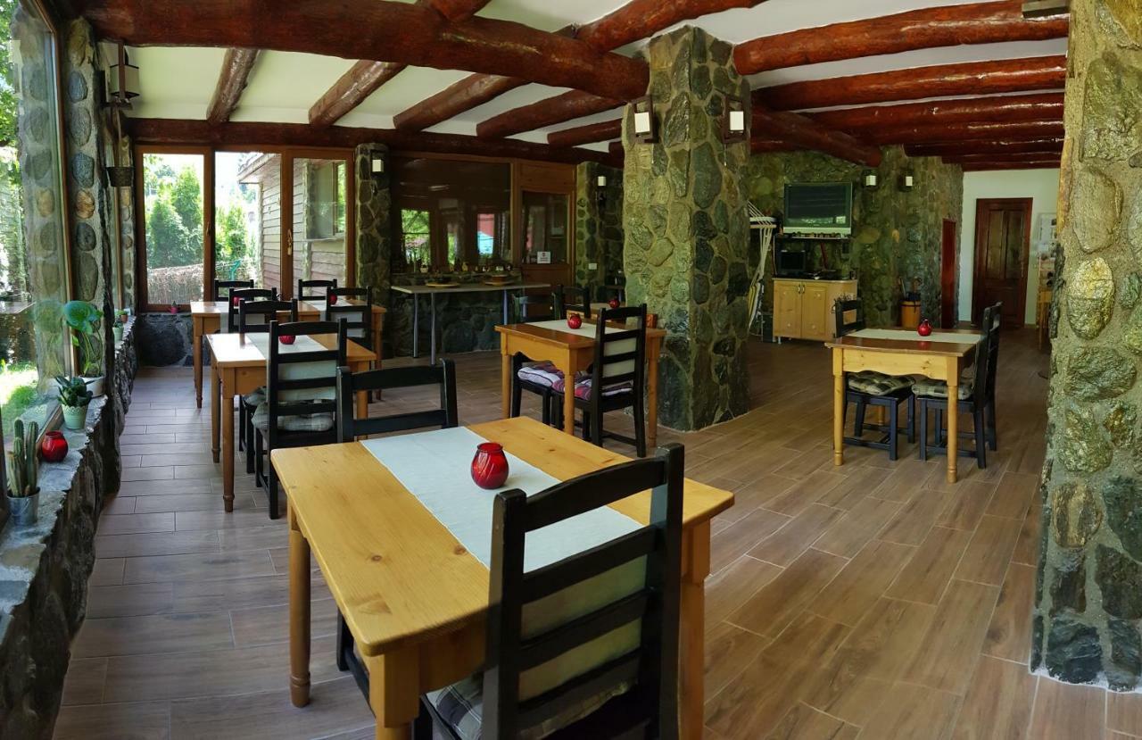 Casa Bunicului Villa Vistisoara Exteriör bild